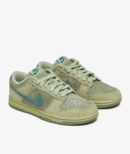 Nike Dunk Low “Olive Aura”